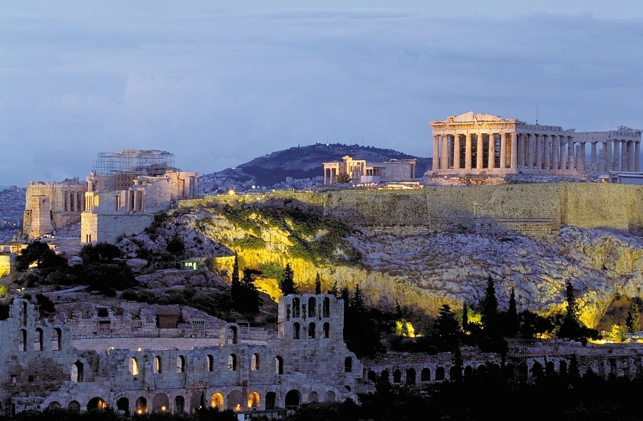 Discovering Greece’s Must-Sees | Travel Mag